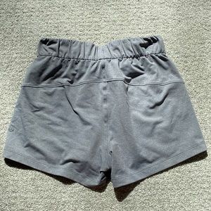 ⭐️Lululemon Stretch Luxtreme High-Rise Short 3.5”